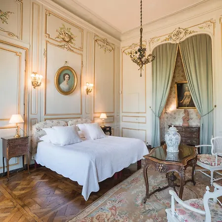 Chateau De Bouceel - Mont Saint Michel Bed and Breakfast